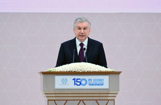 Uzbek president calls for stronger parliamentary role in promoting global peace, social justice