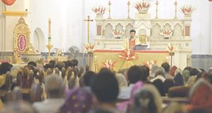 Christian community celebrates Easter with religious fervour in twin cities