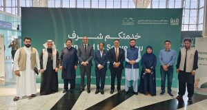Director General Hajj Abdul Wahab Soomro, Director Hajj Madinah Zia-ur-Rehman, and senior officials on Tuesday morning, April 29, 2025, warmly welcomed the season’s first Hajj flight from Islamabad, carrying 393 pilgrims at he Prince Mohammad Bin Abdulaziz International Airport, Madinah.