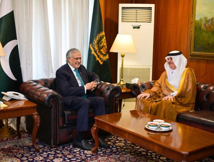 Saudi envoy meets DPM Ishaq Dar; Riyadh welcomes Pakistan-India ceasefire understanding