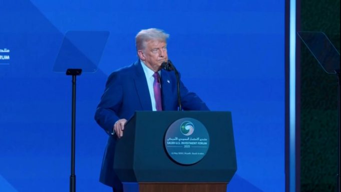 Trump pledges to lift Syria sanctions, secures $600 bln Saudi investment