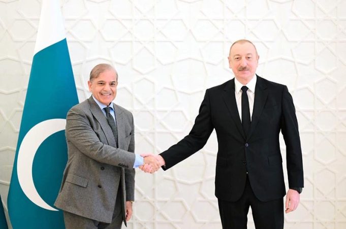 PM Shehbaz affirms Pakistan’s right to defend itself amid Indian provocations, thanks Azerbaijan for support