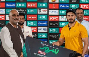 Mansehra’s Muhammad Ali Swati honoured with PSL’s ‘Hamaray Heroes’ award for life-saving bravery