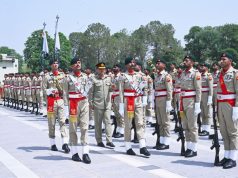 Field Marshal Asim Munir honoured at Yadgar-e-Shuhada ceremony
