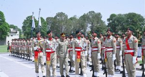 Field Marshal Asim Munir honoured at Yadgar-e-Shuhada ceremony