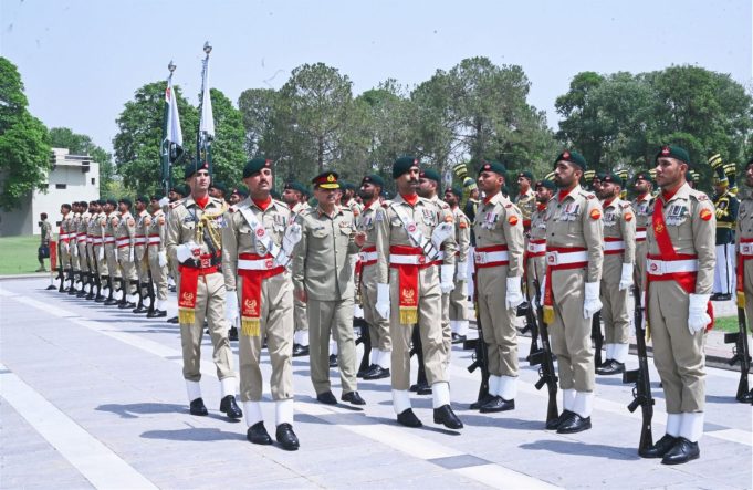 Field Marshal Asim Munir honoured at Yadgar-e-Shuhada ceremony