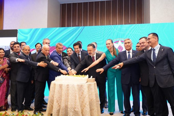 Azerbaijan marks 107th independence anniversary, highlights strong ties with Pakistan