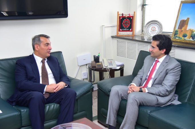 Pakistan, Azerbaijan pledge to deepen energy, economic & strategic cooperation amid regional tensions