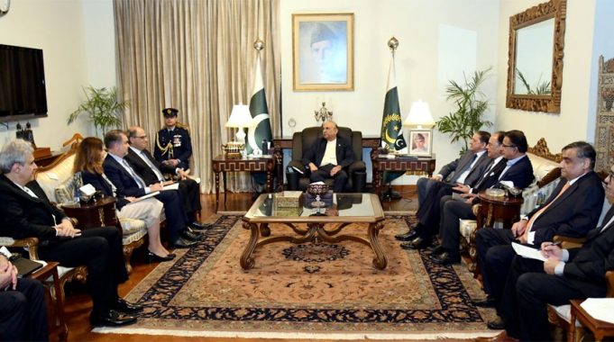 Pakistan secures IMF backing amid economic recovery, regional tensions