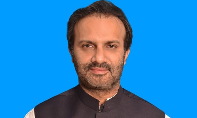 Senator Buppi for full refund of Rs. 36 bln to 67,000 Hajj pilgrims by August 15; no deductions permitted