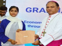 Bishop Samson Shukardin presents certificates to graduates of Cohort One during a ceremony held under the project “Economic Empowerment of Marginalized Communities through Strengthening Technical and Skilled Sector in Punjab and Sindh,” organized by The Hunar Foundation at Ashraf Khatoon Technical Institute.
