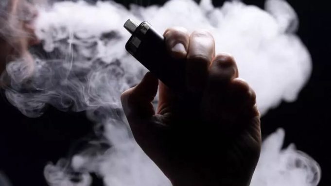WHO, Pakistan call for urgent ban on flavoured tobacco amid alarming youth addiction trends