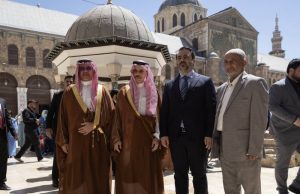 Saudi Arabia, Qatar pledge joint financial support for Syrian public sector workers