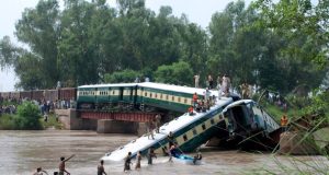 Railway bridge collapse prompts suspension of officials as Pakistan Railways pushes forward with reforms