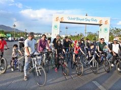 Participants ride through Islamabad from D-Chowk to Serena Hotel during the ‘World Bicycle Day Rally’ organized by the Embassy of Turkmenistan in collaboration with Serena Hotels, Sunday, June 1, 2025.