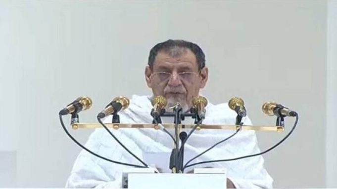 Imam of Grand Mosque urges unity, devotion in Arafah Sermon