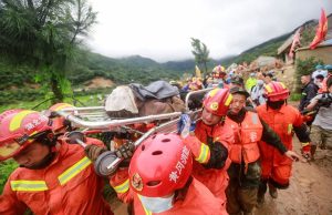PM Shehbaz expresses solidarity with China over deadly floods, reaffirms ‘iron-clad brotherhood’