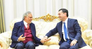 Dar, Uzbek FM discuss UAP railway progress, set to meet at SCO Summit in China