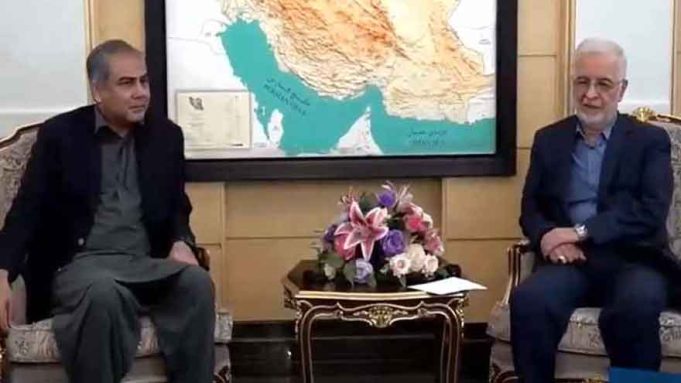 Iran offers support to flood-hit Pakistan as interior ministers discuss upcoming presidential visit