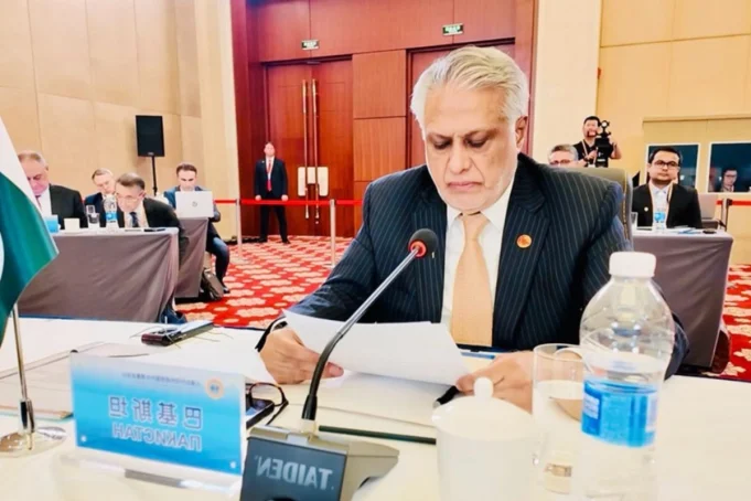 Dar calls for dialogue over force, slams Israeli, U.S. actions at SCO summit