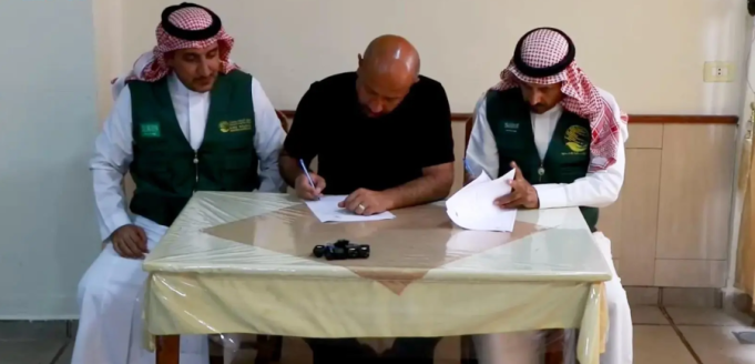 Saudi Arabia steps in to combat Syria’s forest fires with emergency aid, equipment