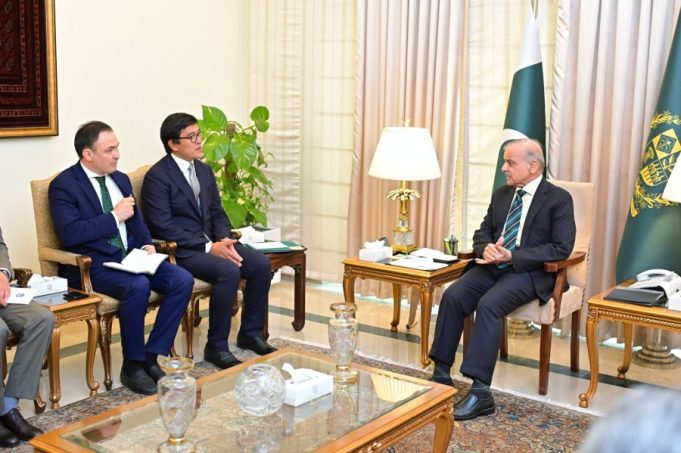 Pakistan, Kyrgyzstan pledge deeper economic, strategic cooperation