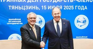 Pakistan, Russia pledge to boost trade, energy, & defence ties at SCO sidelines meeting