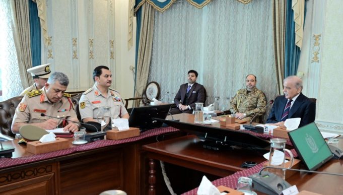 Pakistan, Libya vow to deepen defence ties as Libyan military chief meets PM, top brass