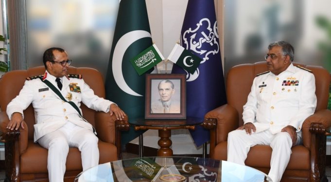 Pak-Saudi naval chiefs pledge to deepen maritime security cooperation