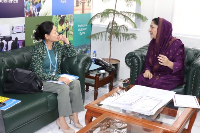 Pakistan, WFP to expand school meals, parenting support for holistic child development