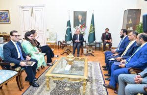 Pakistan, WEF pledge deeper cooperation on economic growth, gender inclusion, digitalization