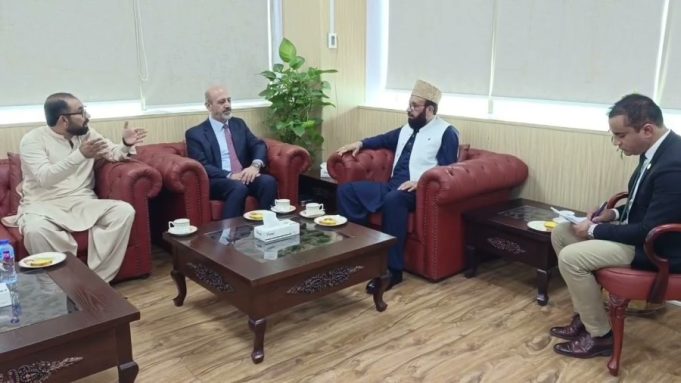 Pakistan, Turkiye vow to deepen cooperation in religious education, welfare initiatives