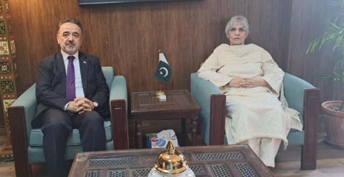 Pakistan, Türkiye to deepen literary bonds: Turkish ambassador visits Pakistan Academy of Letters