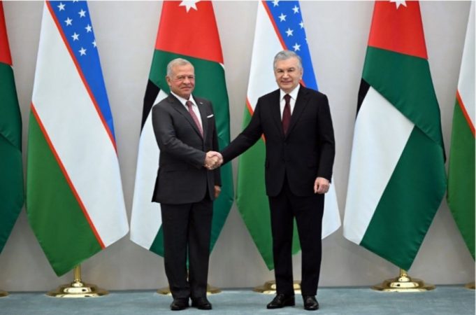 Mirziyoyev, King Abdullah II sign 15 agreements to boost trade, culture, & connectivity