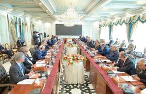 Pakistan, Iran set $10 bln trade target as PM Shehbaz, President Pezeshkian reaffirm strategic ties