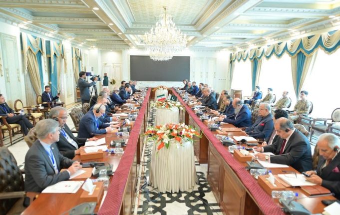 Pakistan, Iran set $10 bln trade target as PM Shehbaz, President Pezeshkian reaffirm strategic ties