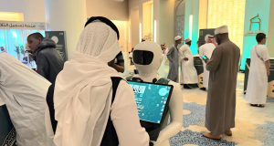 Robots join Quran competition to guide visitors in 96 languages in Makkah
