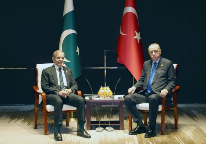 SCO Summit: Shehbaz, Erdogan reaffirm strategic ties; pledge unity for Palestine