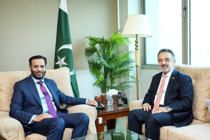 Pakistan, Türkiye vow to deepen health sector cooperation through innovation, training, technology transfer