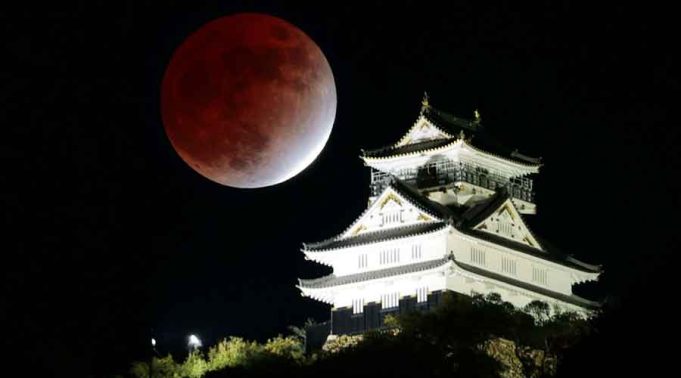 Japan witnesses first total lunar eclipse in three years