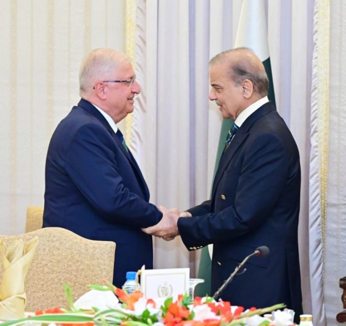 PM Shehbaz, Turkish defence minister discuss deepening strategic partnership