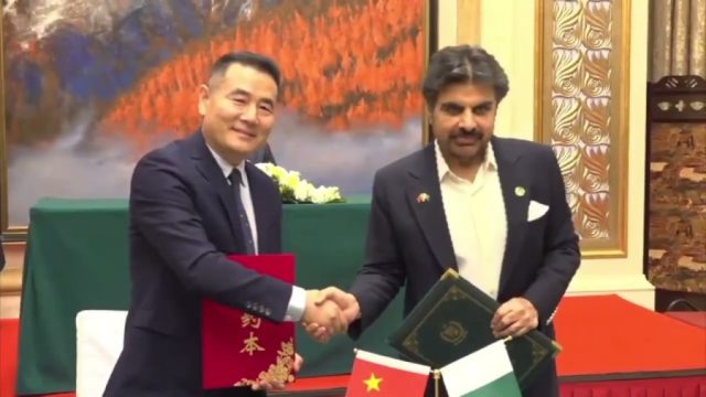 Zardari oversees signing of three key Pak-China MoUs in Urumqi on livestock, textiles, and emergency cooperation