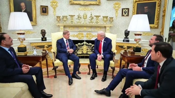 PM Shehbaz meets President Trump, praises U.S. role in South Asia peace , Gaza crisis
