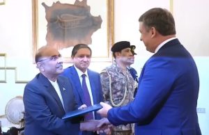 EU Envoy Karoblis presents credentials to President Zardari, marks new chapter in Pakistan–EU relations