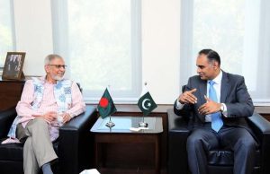 Pakistan, Bangladesh move to deepen economic, trade cooperation