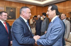 Gilani, Uzbek speaker pledge stronger ties; call trans-afghan railway a game-changer for regional trade