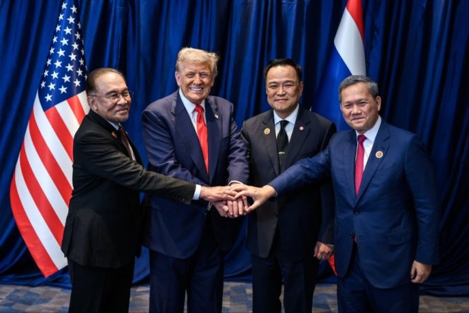 Historic Kuala Lumpur peace accords signed to end Thailand-Cambodia border tensions πΊπΈπ²πΎπ°ππΉπ
