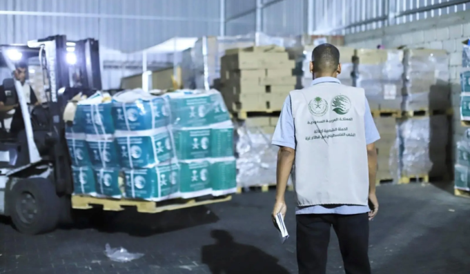 New Saudi relief convoy reaches Gaza with food, infant supplies