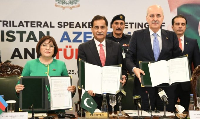 Trilateral Speakers’ Conference calls for peaceful resolution of Kashmir dispute, end to Gaza violence