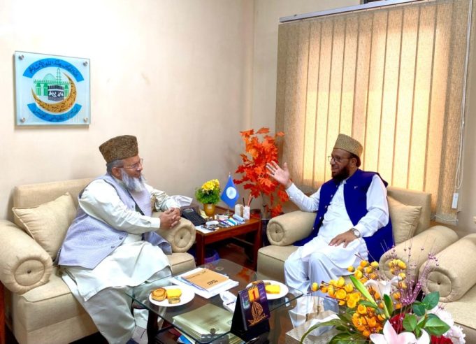 Yousaf, Raghib discuss reforms in Zakat, prayer systems & strengthening of Ruet-e-Hilal Committee